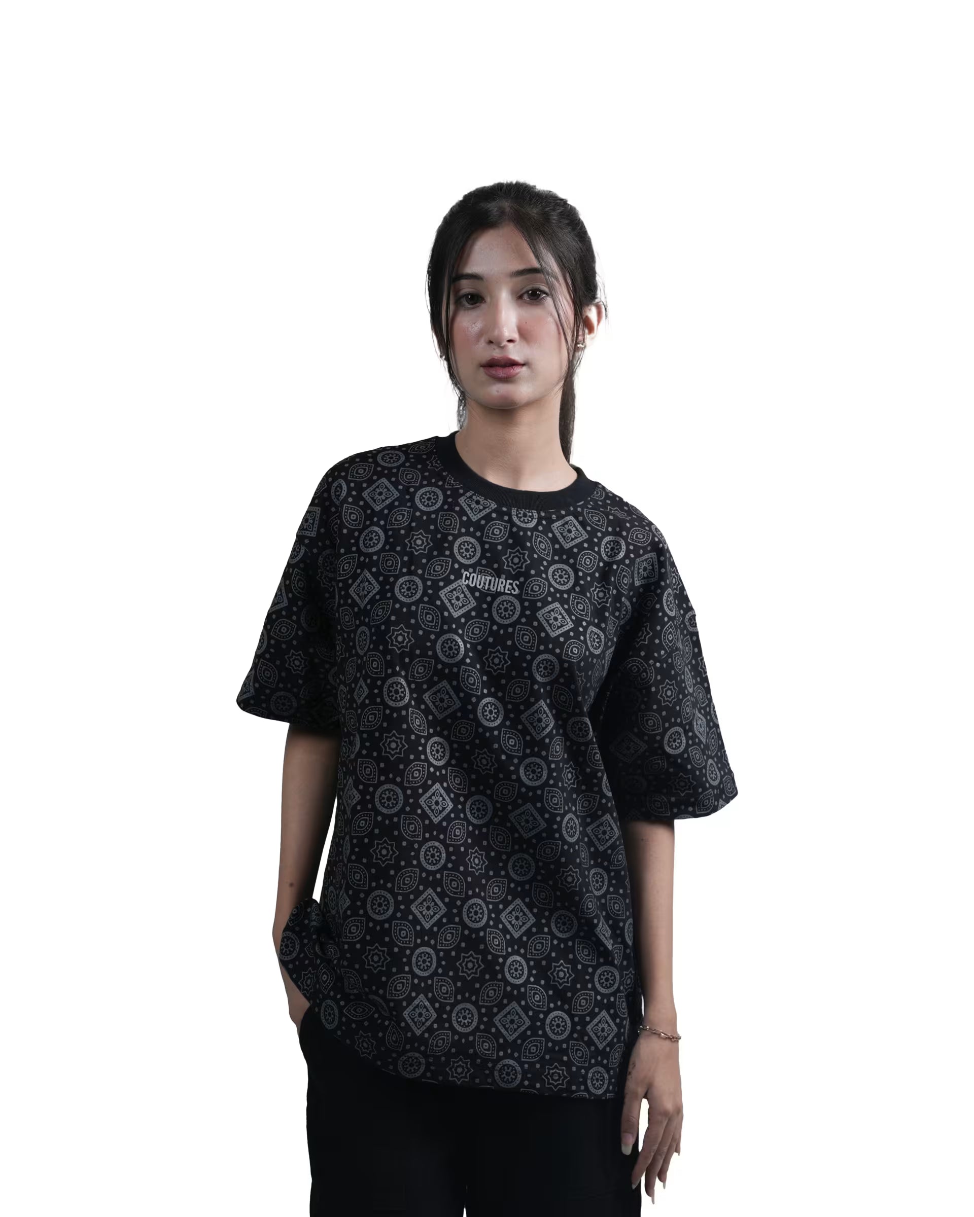 PAISLEY OVERZIED T-SHIRT - BLACK
