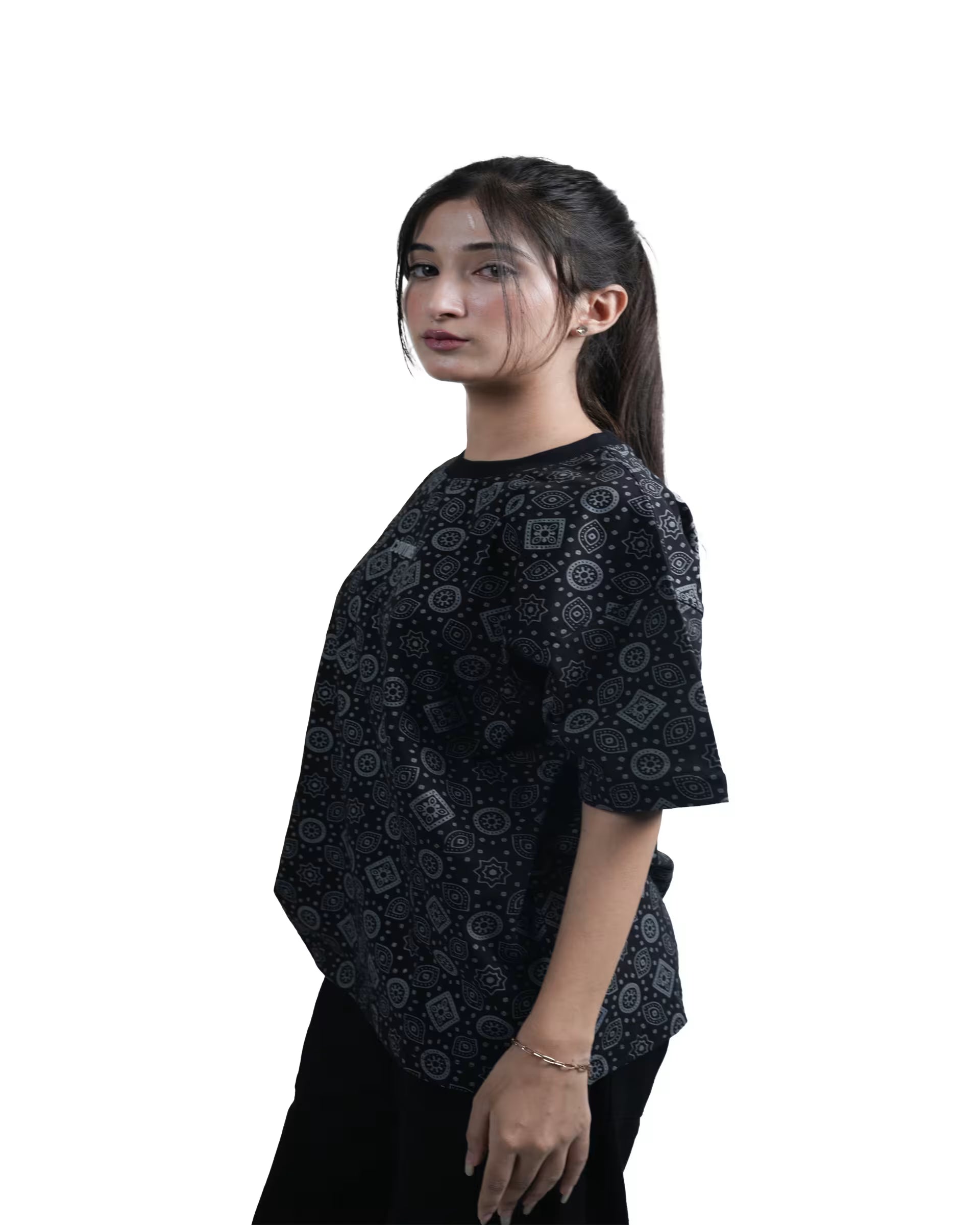 PAISLEY OVERZIED T-SHIRT - BLACK