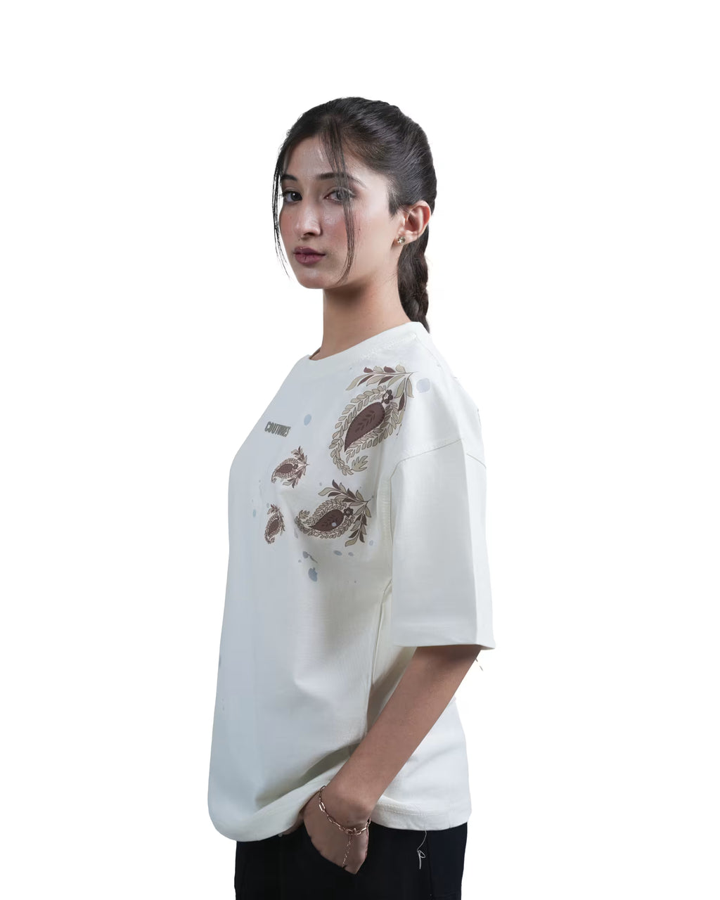 SCATTERED ROOTS  OVERZIED T-SHIRT - CREAM